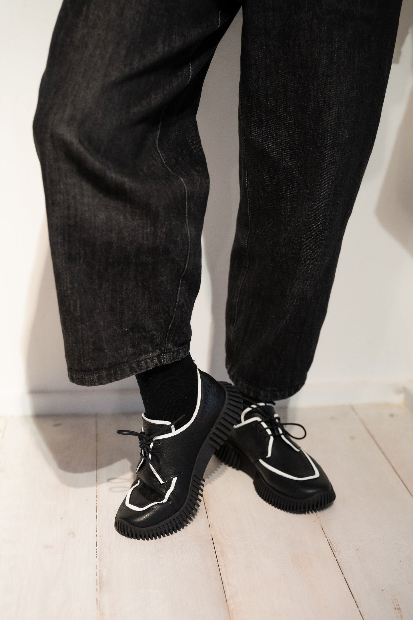 ARCHE - Haveer Brogue