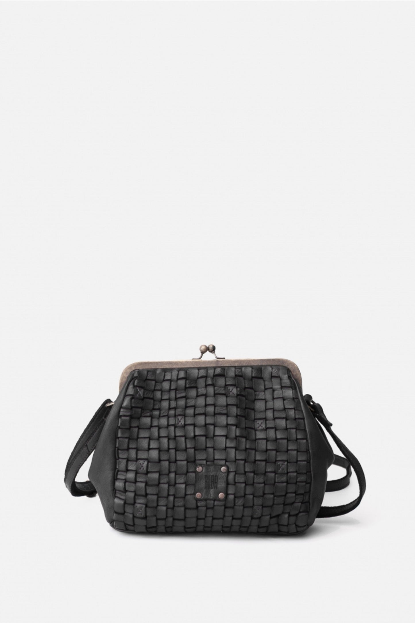 KANSAS - Braided Clasp Bag