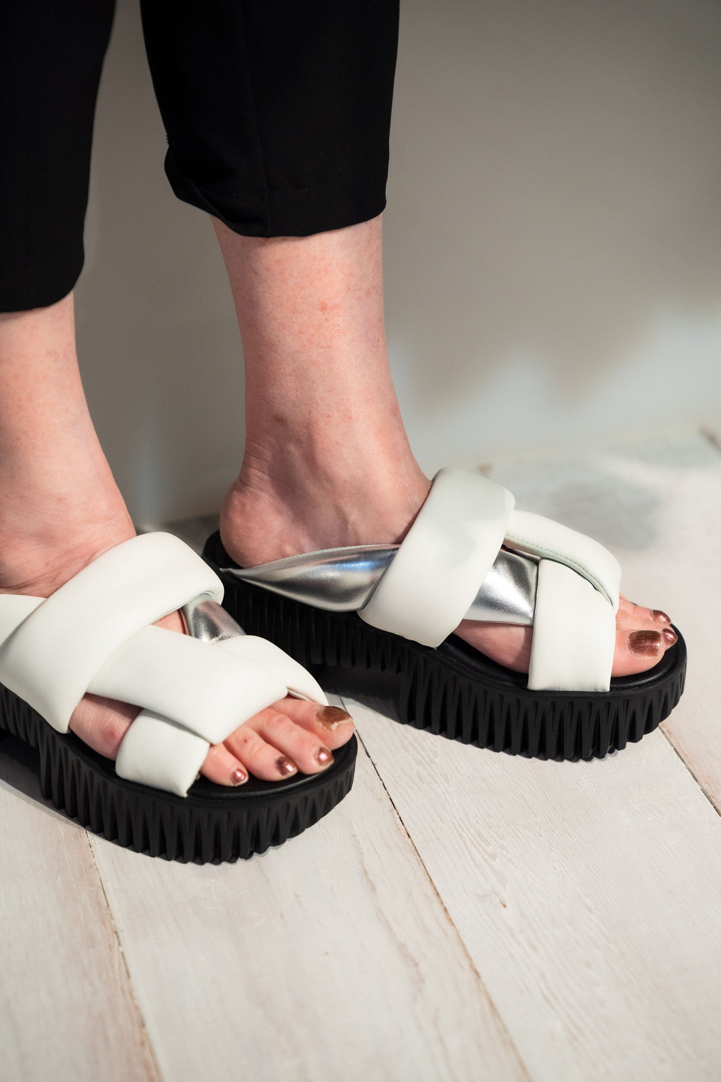 4CCCCEES - White Sandals