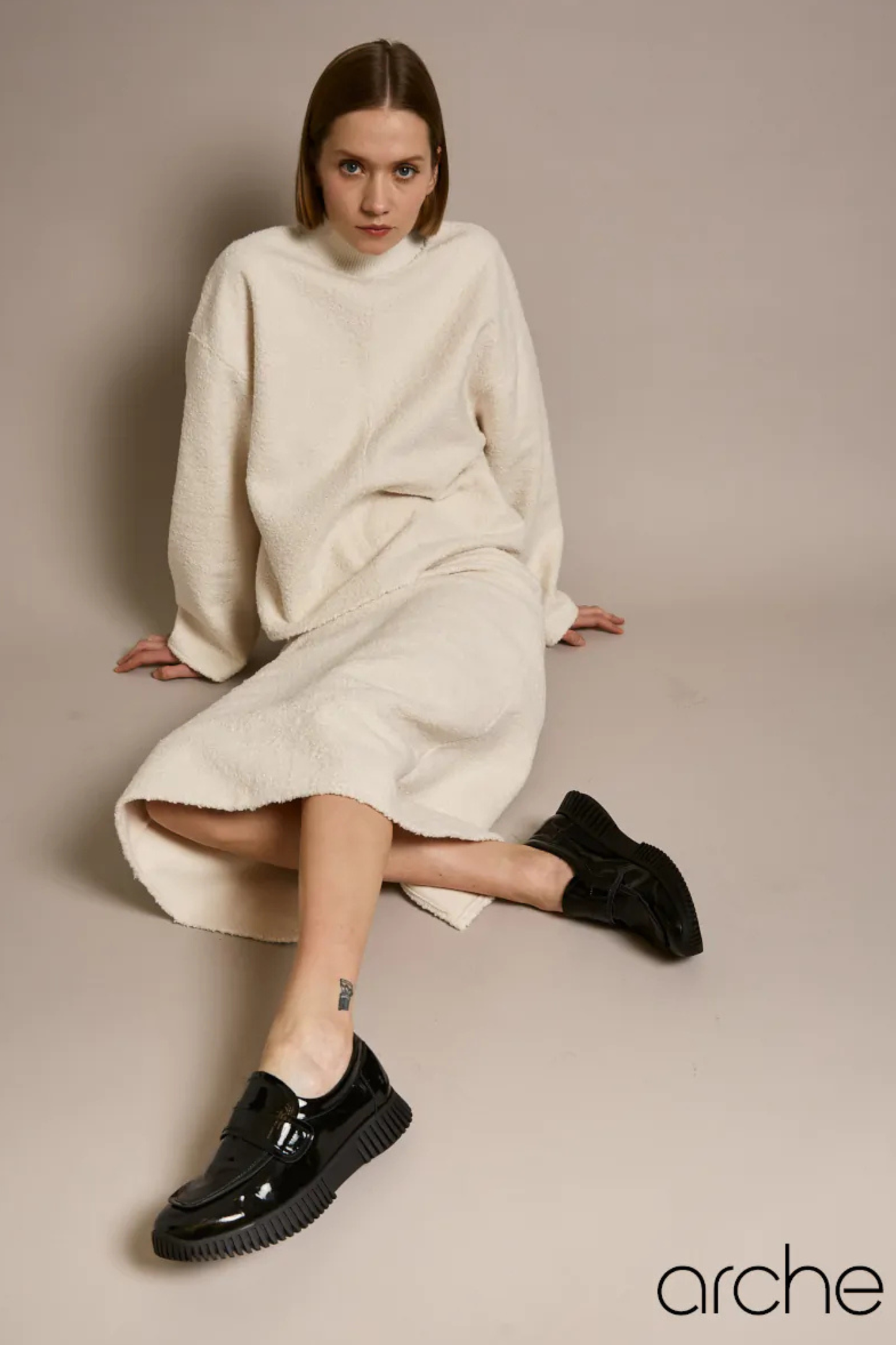 ARCHE - Havock Patent Loafer