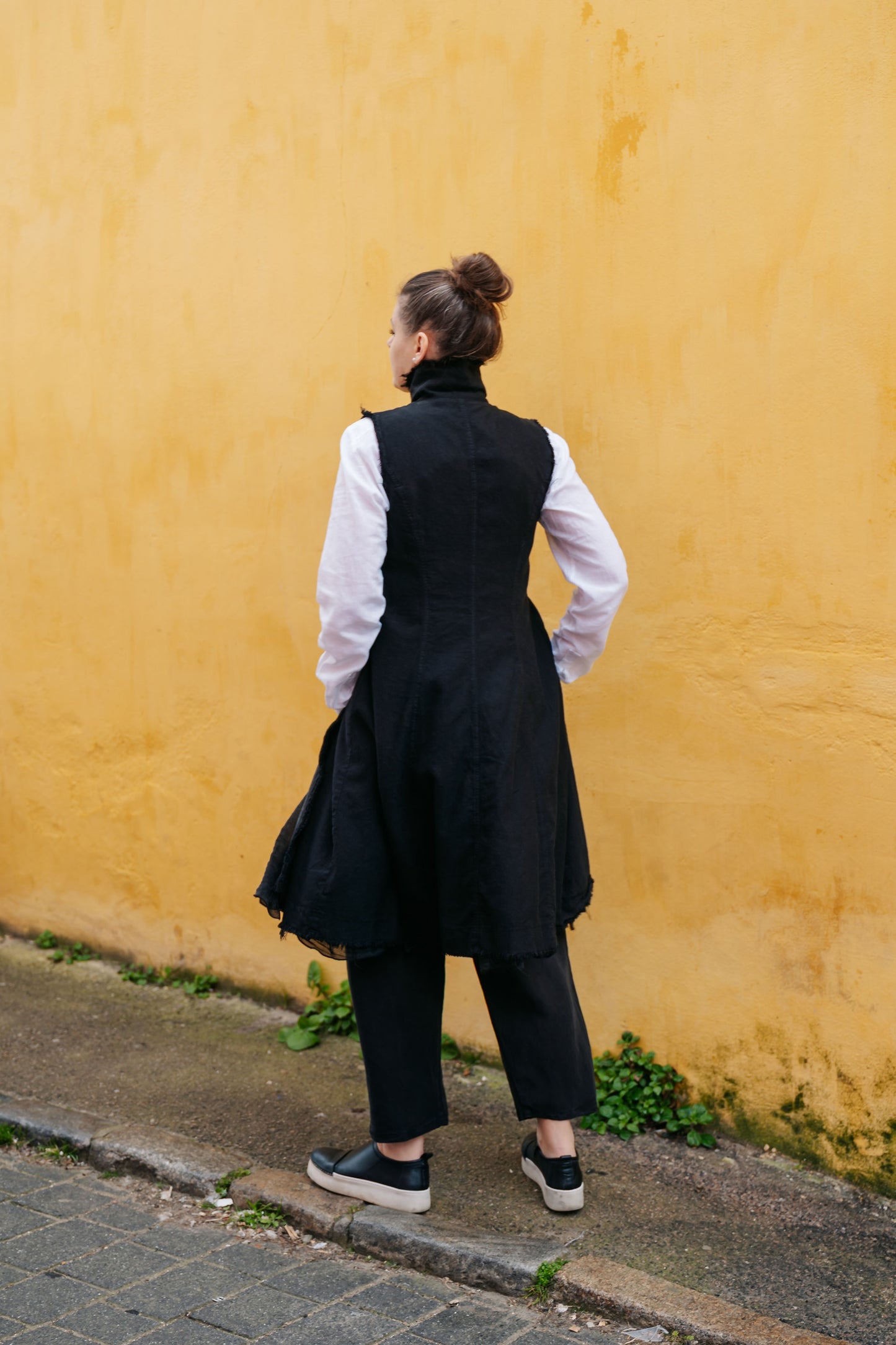 BACI - Black Longline Waistcoat