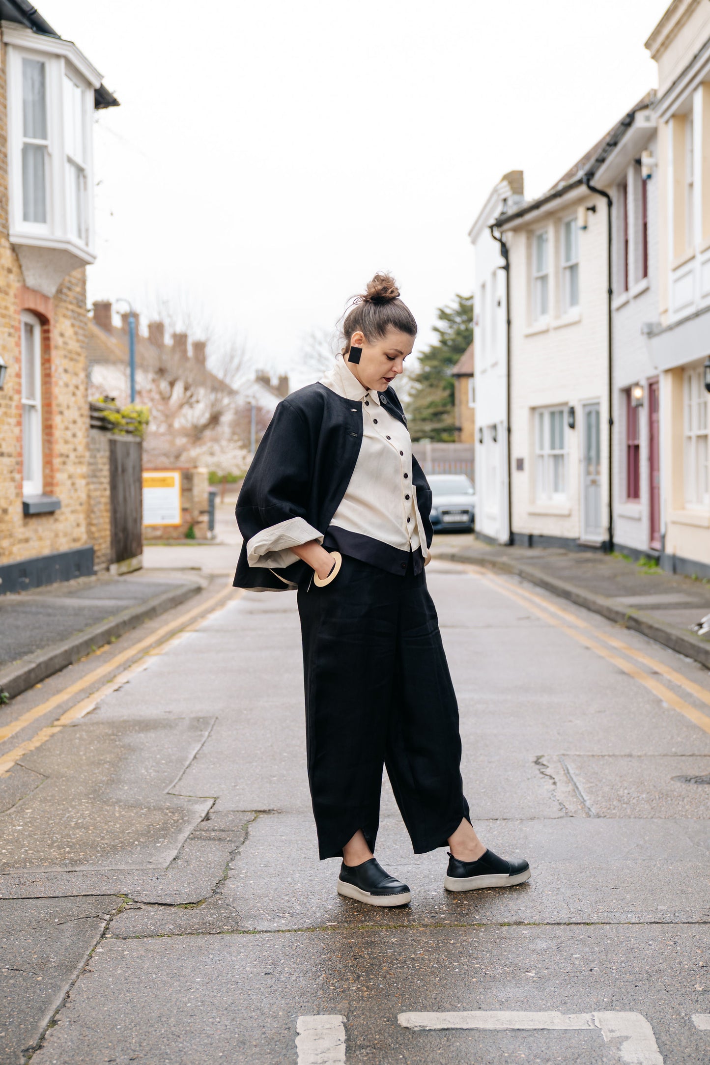 BACI - Split-hem Linen Trousers