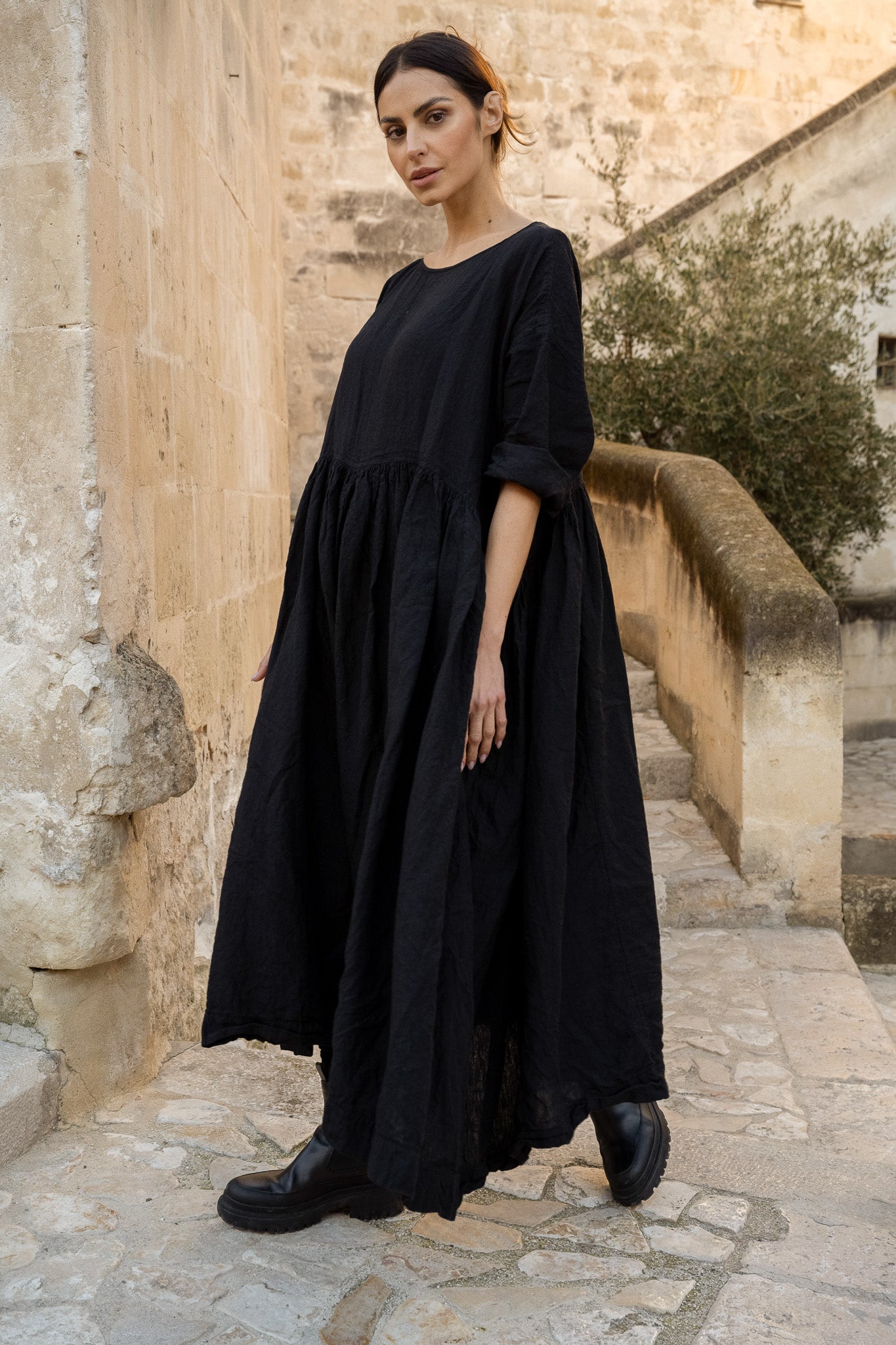 BILLY - Black Linen Dress
