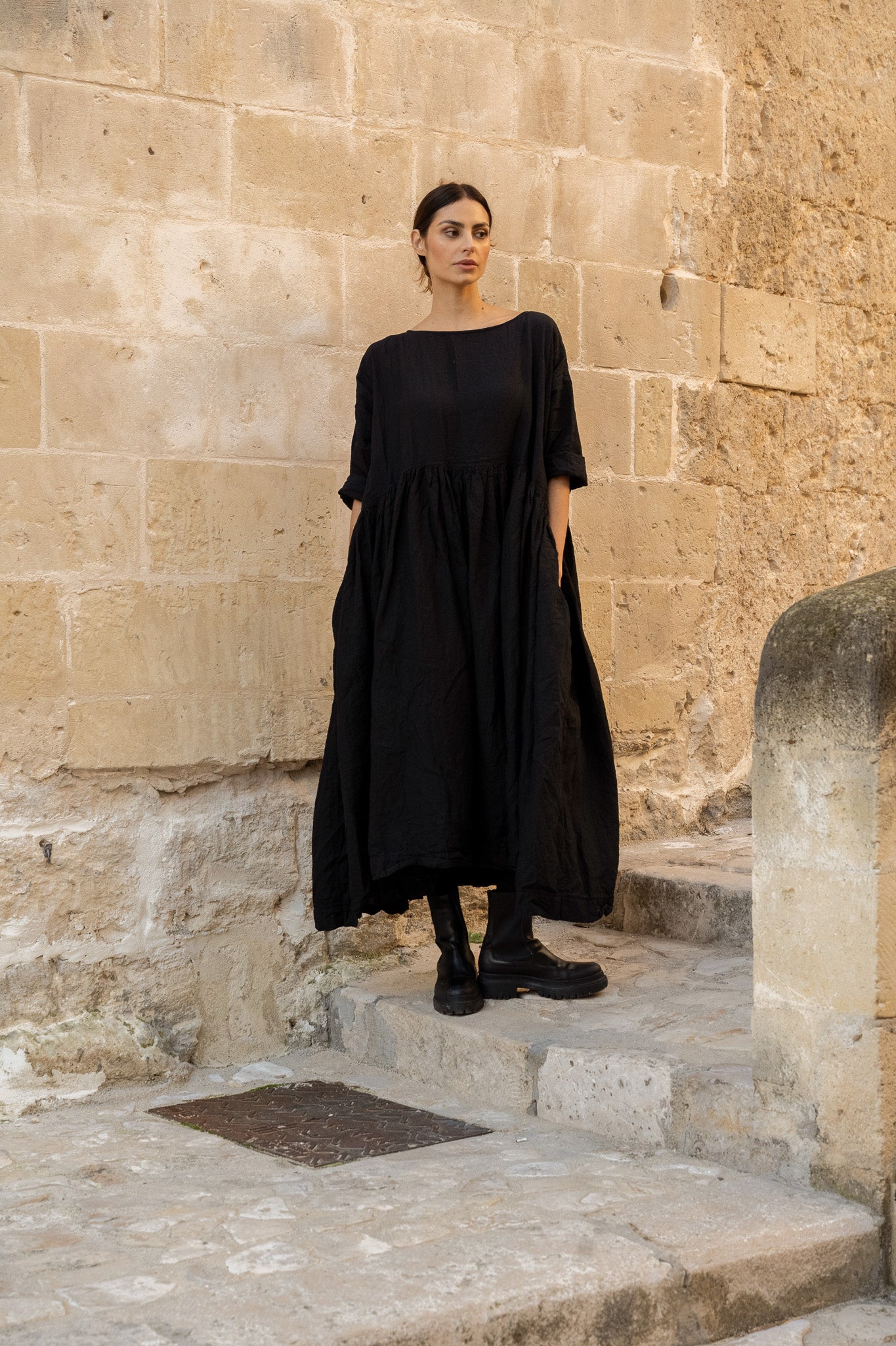 BILLY - Black Linen Dress