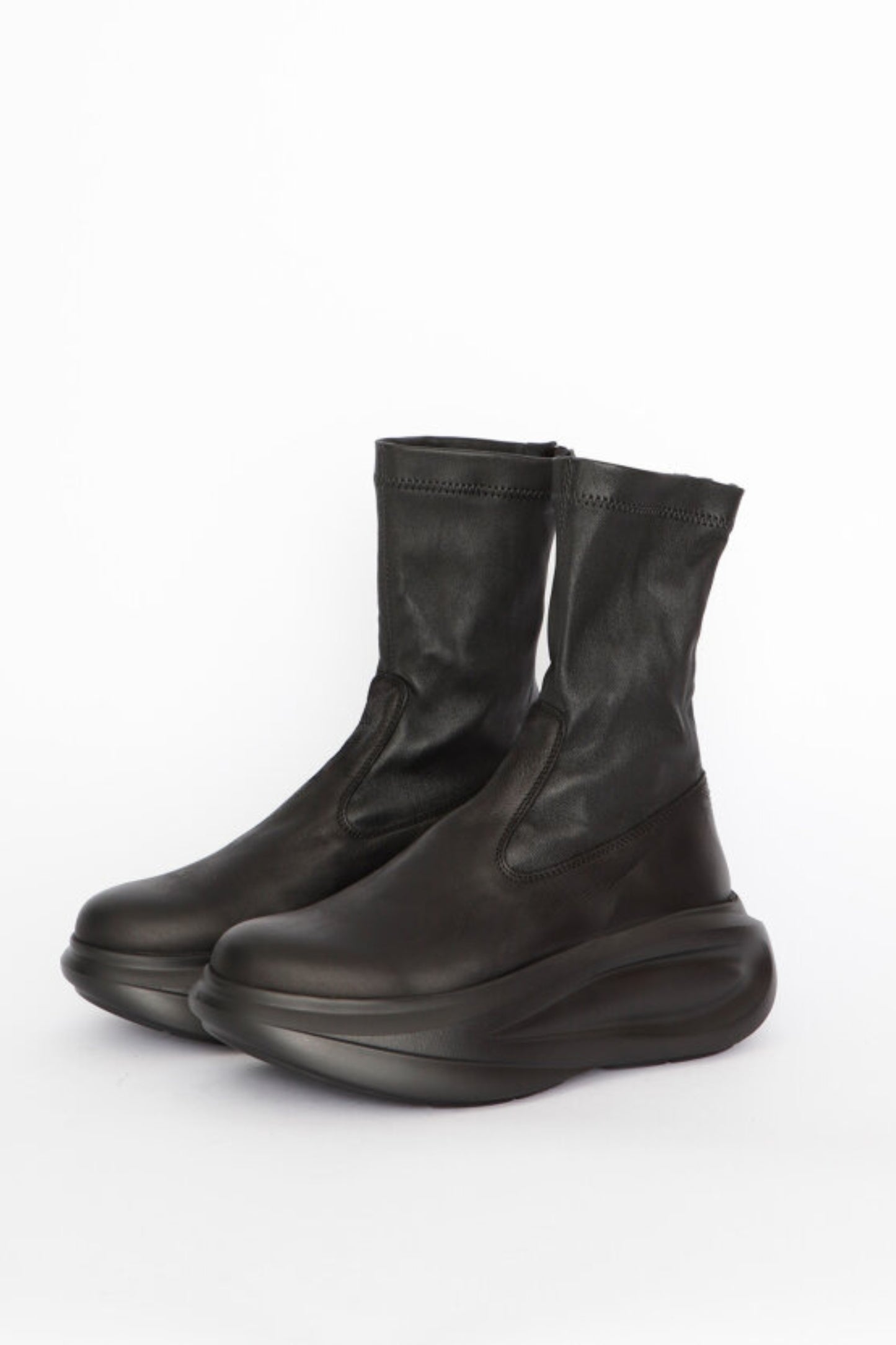 LOFINA - Black Futuristic Boots