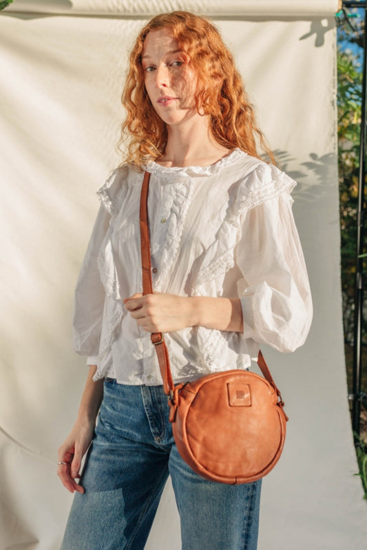 BOSTON - Round Crossbody Bag