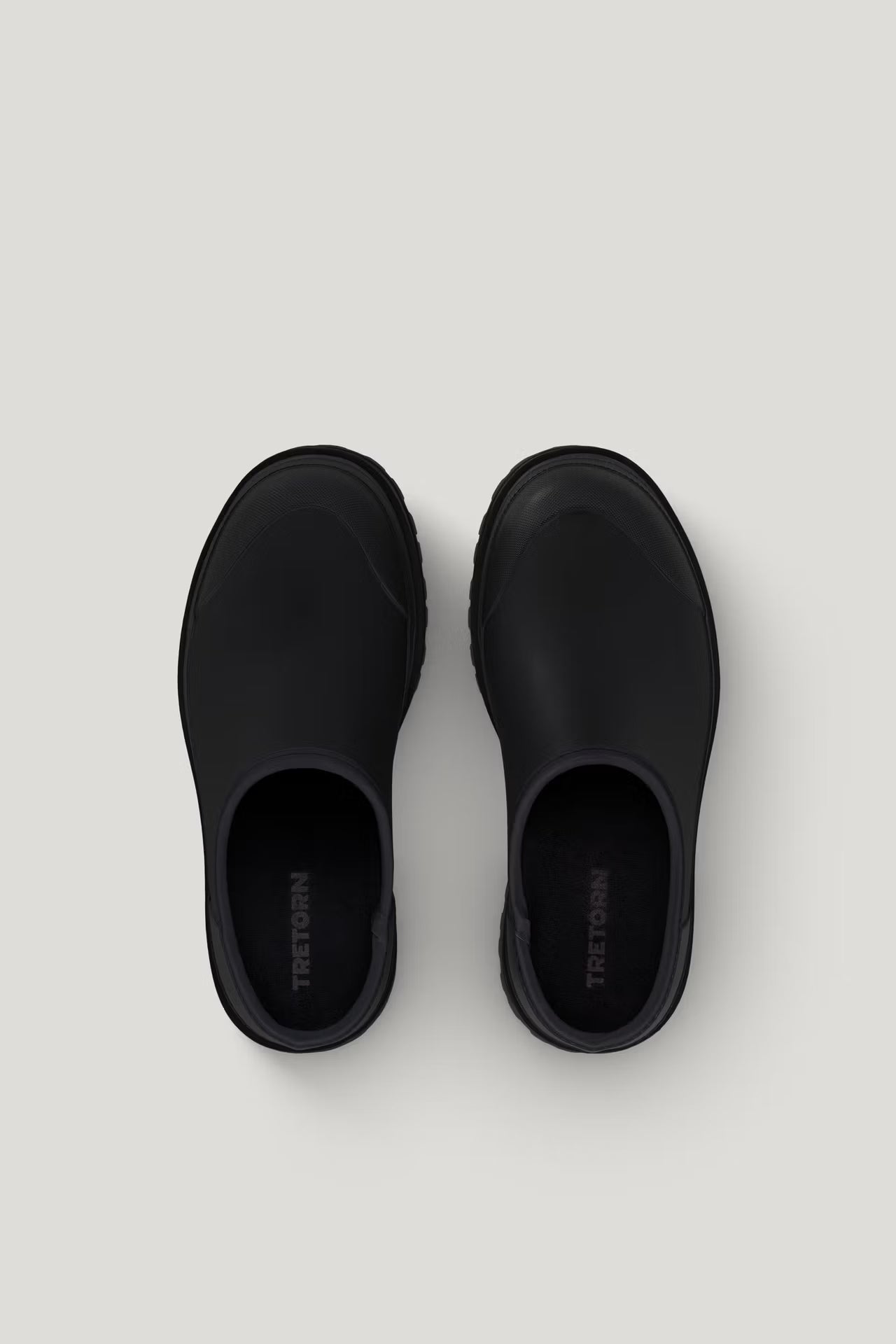 Ari Rubber Clogs