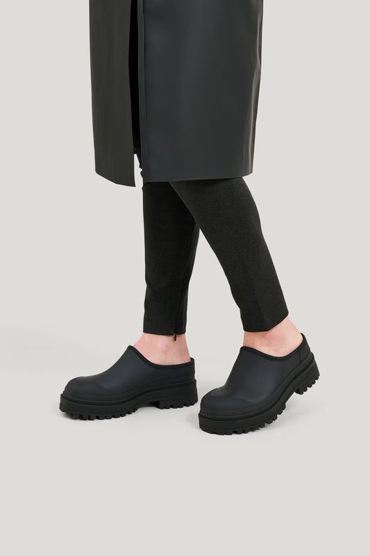 Ari Rubber Clogs
